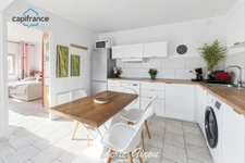 Exclusivité MIRABEAU (84) - Appartement 52m²  3 pièces - Calme absolu et extérieur 180m²