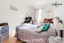 Appartement T3 65m² lumineux avec balcon, garage et cave MEYRARGUES (13)