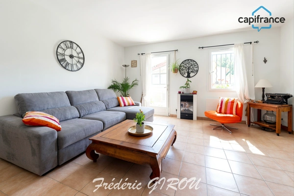 Appartement T3 65m² lumineux avec balcon, garage et cave MEYRARGUES (13)