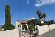 Detached villa with swimming pool in CAZOULS LES BEZIERS (HERAULT, 34)
