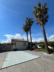 Detached villa with swimming pool in CAZOULS LES BEZIERS (HERAULT, 34)