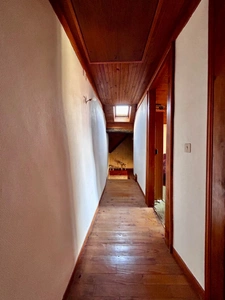 ANNECY (74) - MAISON mitoyenne 90 m2 + combles + dépendances.