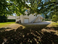 ALBERTVILLE (73) - MAISON 232 m2 - TERRAIN 1740 m2.
