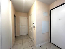 ALBERTVILLE (73) - APPARTEMENT type 2 de 49m2 en Rez de jardin  