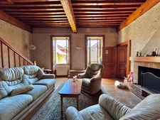 ANNECY (74) - MAISON mitoyenne 90 m2 + combles + dépendances.