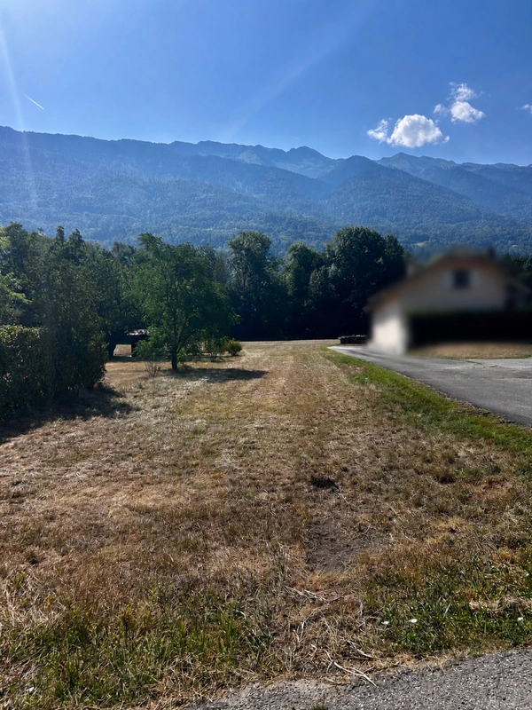 NOTRE DAME DES MILLIERES (73) - Terrain de 1580 m2