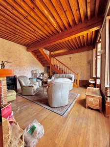 ANNECY (74) - MAISON mitoyenne 90 m2 + combles + dépendances.