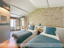 Magnificent family property with gîte, studio and swimming pool just minutes from La Rochelle (17)