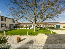 Magnificent family property with gîte, studio and swimming pool just minutes from La Rochelle (17)