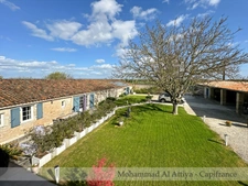 Magnificent family property with gîte, studio and swimming pool just minutes from La Rochelle (17)