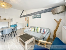 Magnificent family property with gîte, studio and swimming pool just minutes from La Rochelle (17)