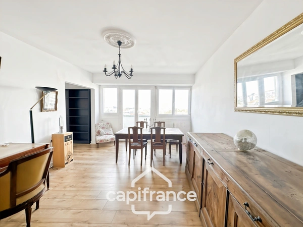 Appartement à vendre, La Rochelle quartier de La Genette, 69m2, 2 Chambres, dernier étage avec ascenseur, cave et parking