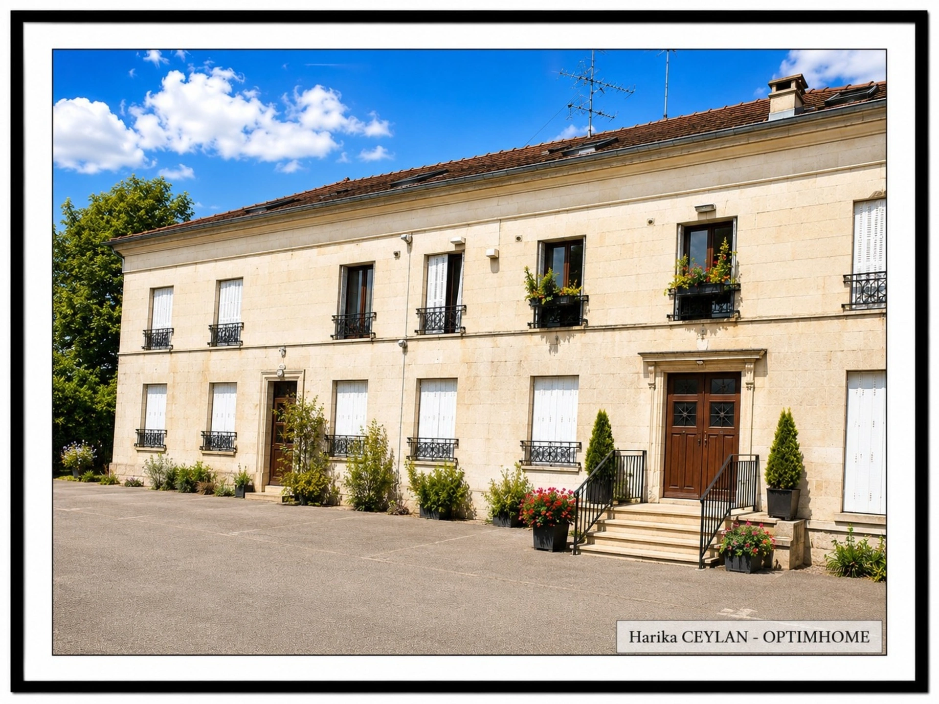 Immeuble 179 m² · à Creil · 179 m² · 715 000 €