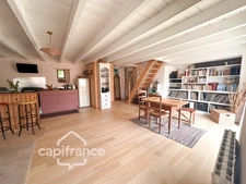 Maison en pierre rénovée 107 m² avec dépendance et terrain de 1 814 m² - Béganne (56)