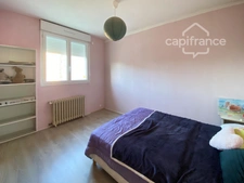 3-bedroom house with garden and basement – ​​Within walking distance of the train station and town center (Redon)