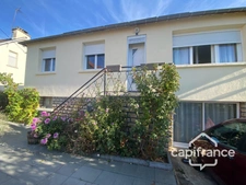 3-bedroom house with garden and basement – ​​Within walking distance of the train station and town center (Redon)