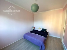 3-bedroom house with garden and basement – ​​Within walking distance of the train station and town center (Redon)