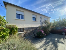 3-bedroom house with garden and basement – ​​Within walking distance of the train station and town center (Redon)