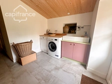 Maison en pierre rénovée 107 m² avec dépendance et terrain de 1 814 m² - Béganne (56)