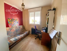 3-bedroom house with garden and basement – ​​Within walking distance of the train station and town center (Redon)