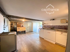 3-bedroom house with garden and basement – ​​Within walking distance of the train station and town center (Redon)
