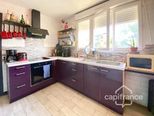 3-bedroom house with garden and basement – ​​Within walking distance of the train station and town center (Redon)