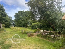 Maison en pierre rénovée 107 m² avec dépendance et terrain de 1 814 m² - Béganne (56)