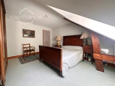 Maison familiale de 225 m² avec dépendance sur 3 022 m² - Domaine de Carheil à Plessé