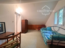 Maison familiale de 225 m² avec dépendance sur 3 022 m² - Domaine de Carheil à Plessé