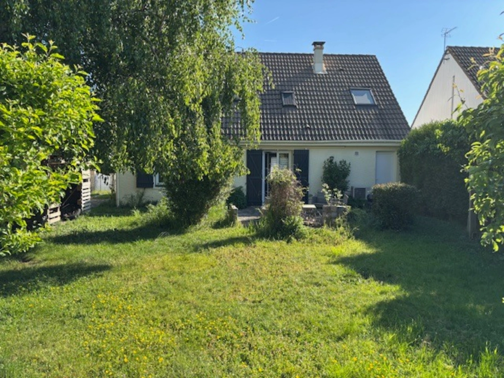 Maison 7 pièces 128 m² · à Le Plessis Belleville · 128 m² · 333 000 €