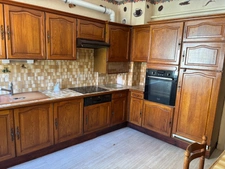 Maison à vendre 6 pièces LIANCOURT (60) avec une dépendance d'environ 94 m2 et fort potentiel!