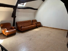 Maison à vendre 6 pièces LIANCOURT (60) avec une dépendance d'environ 94 m2 et fort potentiel!