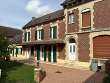 Propriete corps de ferme proche CLERMONT
