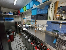Fonds de commerce Bar / Restaurant réputé à Fort-de-France