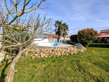 Grange et vaste terrain de 1135 m² – Potentiel d'agrandissement – Lavernose-Lacasse
