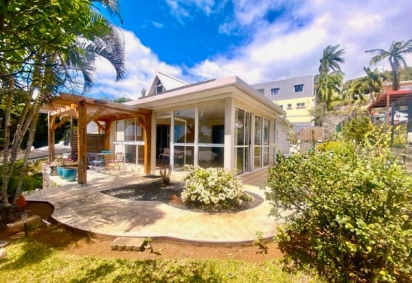 Maison à vendre 6 pièces SAINT DENIS (974)