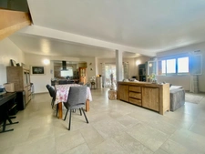 Maison à vendre 6 pièces SAINT DENIS (974)