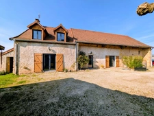Maison en pierres 192m² / terrain 2800m²