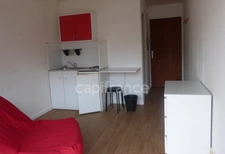  Charmant Studio Meublé avec Balcon, Vue Mer & Ville + Emplacement Garage – Idéal Investisseur
