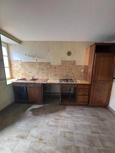 Maison familiale 120 m² à Xambes – 3 chambres, garage et cour intérieure – Secteur calme