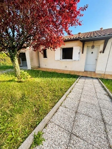 🏡 Maison de plain-pied 137 m² – 3 chambres – Véranda – Garage – Terrain clos de 620 m² 🌳 à Ruelle