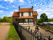 Maison à vendre 4 pièces LE BEC HELLOUIN (27)
