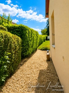 Maison à vendre 7 pièces BEAUMONT LE ROGER (27)