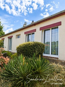 Maison à vendre 7 pièces BEAUMONT LE ROGER (27)