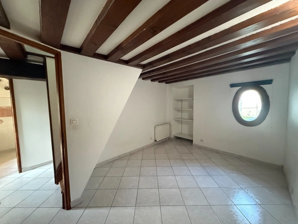 Ensemble de 3 Maisons à vendre à ABLEIGES (95)