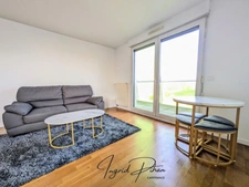 Appartement à louer 4 pièces meublé en dernier étage COLOMBES (92)