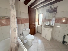 Ensemble de 3 Maisons à vendre à ABLEIGES (95)