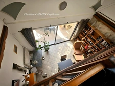 maison atypique avec grande surface exploitable
