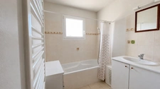 Appartement à vendre 4 pièces VANNES (56) avec deux garages