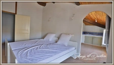 Capestang – Maison en pierre 7 pièces avec local indépendant et terrasse tropézienne